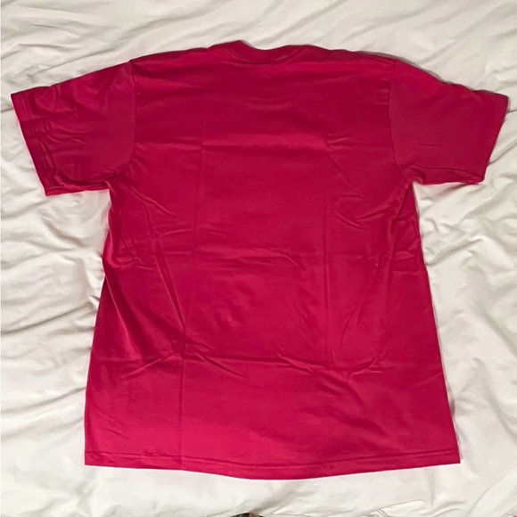 Authentic Supreme Pink Kiss tshirt - Picture 5 of 7